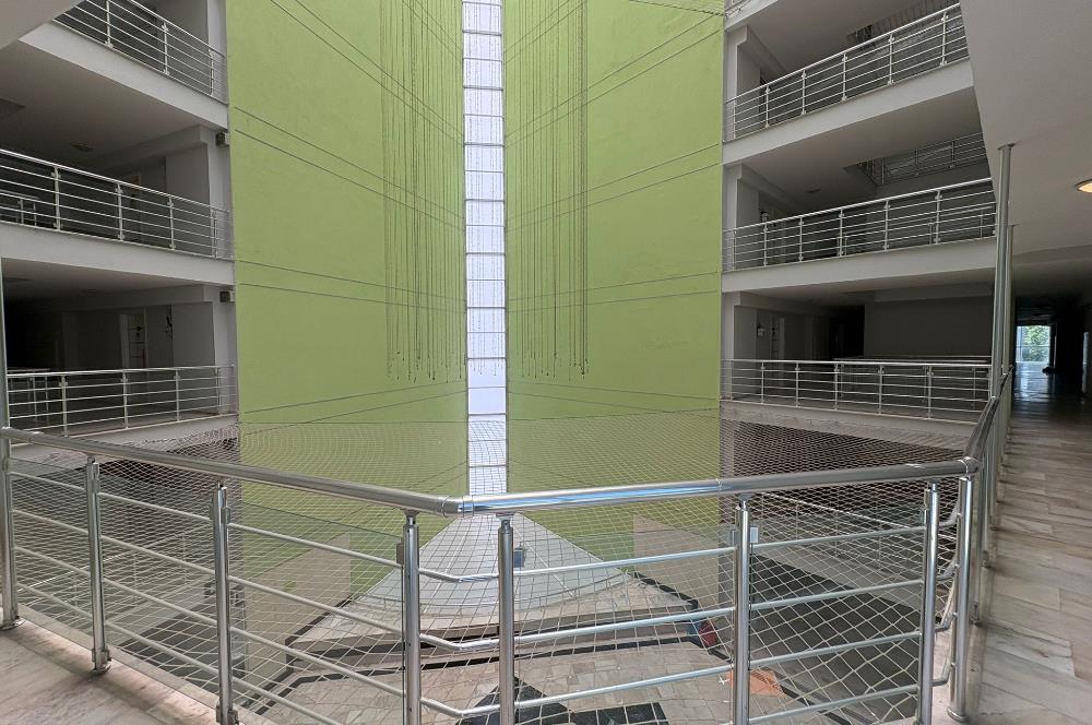 Esenyurt Cumhuriyet Mahallesi'nde Rezidans Konforunda 3+1 Geniş Daire – 150 m² – 3 WC / 2 Banyo