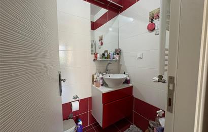 Esenyurt Cumhuriyet Mahallesi'nde Rezidans Konforunda 3+1 Geniş Daire – 150 m² – 3 WC / 2 Banyo