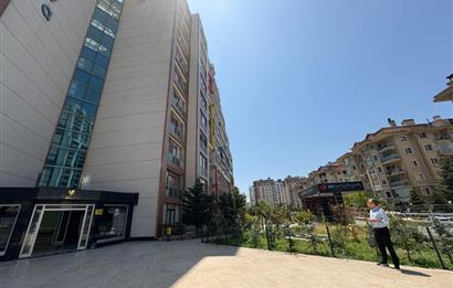 Esenyurt Cumhuriyet Mahallesi'nde Rezidans Konforunda 3+1 Geniş Daire – 150 m² – 3 WC / 2 Banyo