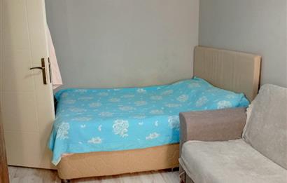 FAHRİ KİRAZ LİSESİ YAKINI 1+1 GENİŞ FULL EŞYALI YATIRIMLIK SATILIK DAİRE