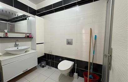Esenyurt Cumhuriyet Mahallesi'nde Rezidans Konforunda 3+1 Geniş Daire – 150 m² – 3 WC / 2 Banyo
