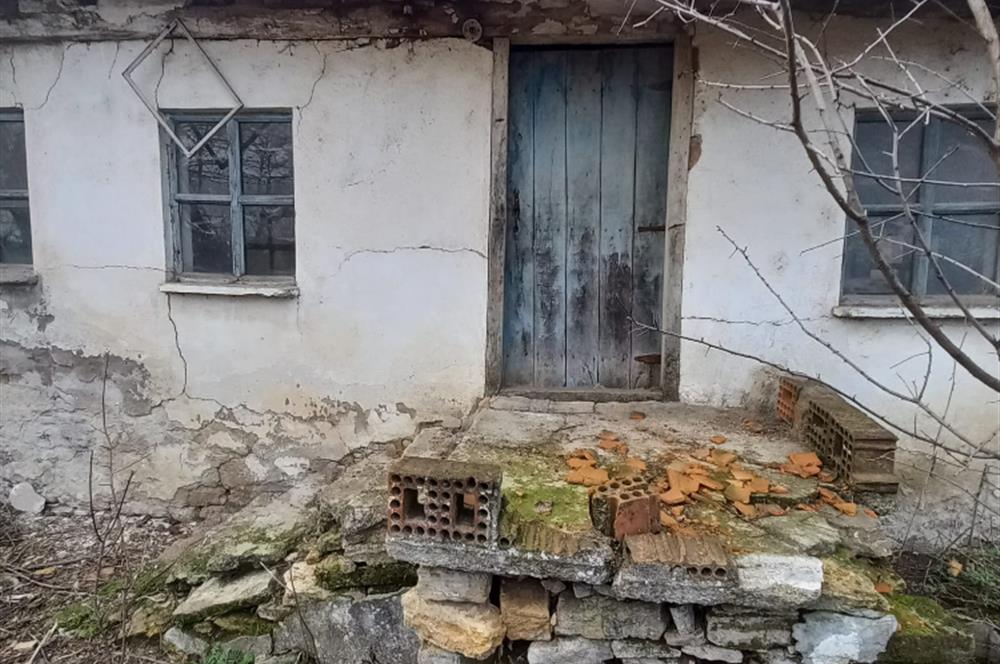 C.21 LOCA KARESİ YAĞCILAR MAH.SATILIK 518 M2 EV VE ARSASI