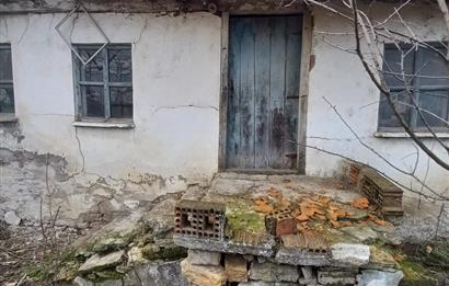C.21 LOCA KARESİ YAĞCILAR MAH.SATILIK 518 M2 EV VE ARSASI