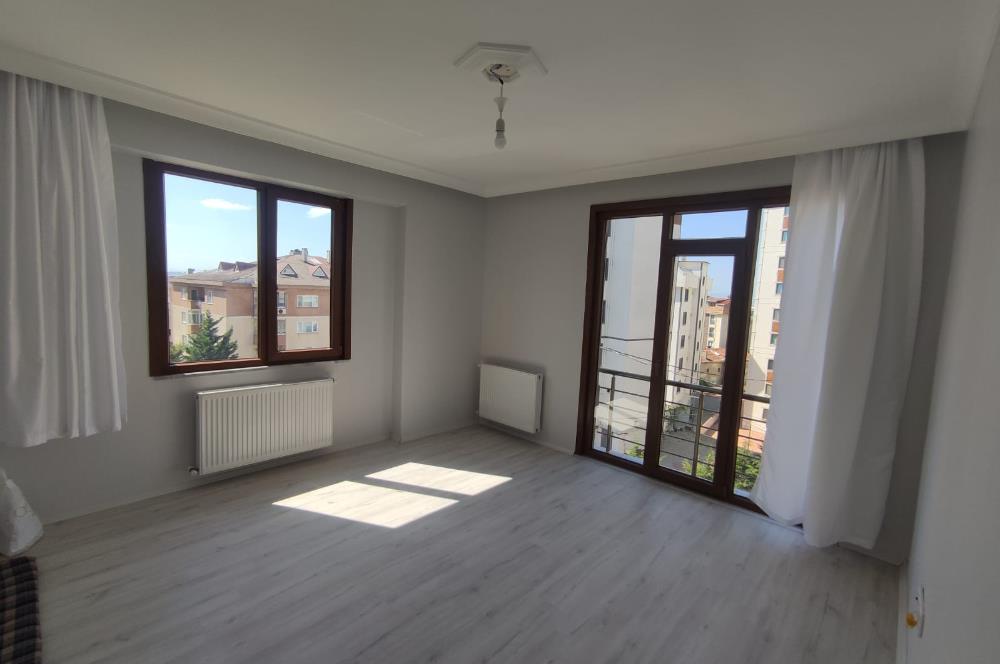 ŞEYHLİ MAHALLESİNDE METROYA YAKIN 2+1 SATILIK DAİRE
