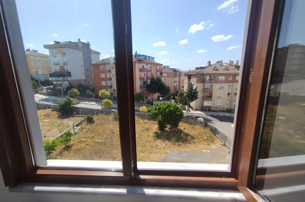 ŞEYHLİ MAHALLESİNDE METROYA YAKIN 2+1 SATILIK DAİRE