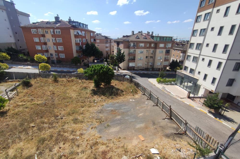 ŞEYHLİ MAHALLESİNDE METROYA YAKIN 2+1 SATILIK DAİRE