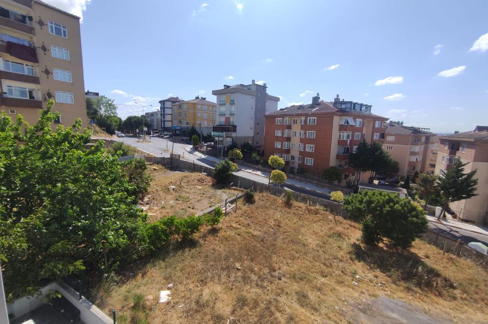 ŞEYHLİ MAHALLESİNDE METROYA YAKIN 2+1 SATILIK DAİRE