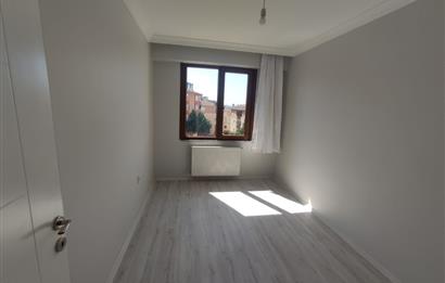 ŞEYHLİ MAHALLESİNDE METROYA YAKIN 2+1 SATILIK DAİRE