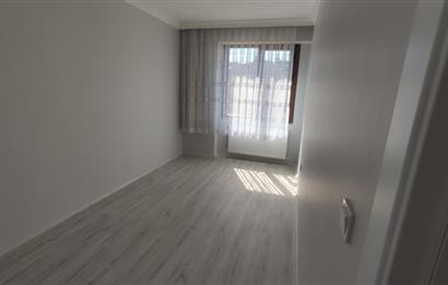 ŞEYHLİ MAHALLESİNDE METROYA YAKIN 2+1 SATILIK DAİRE