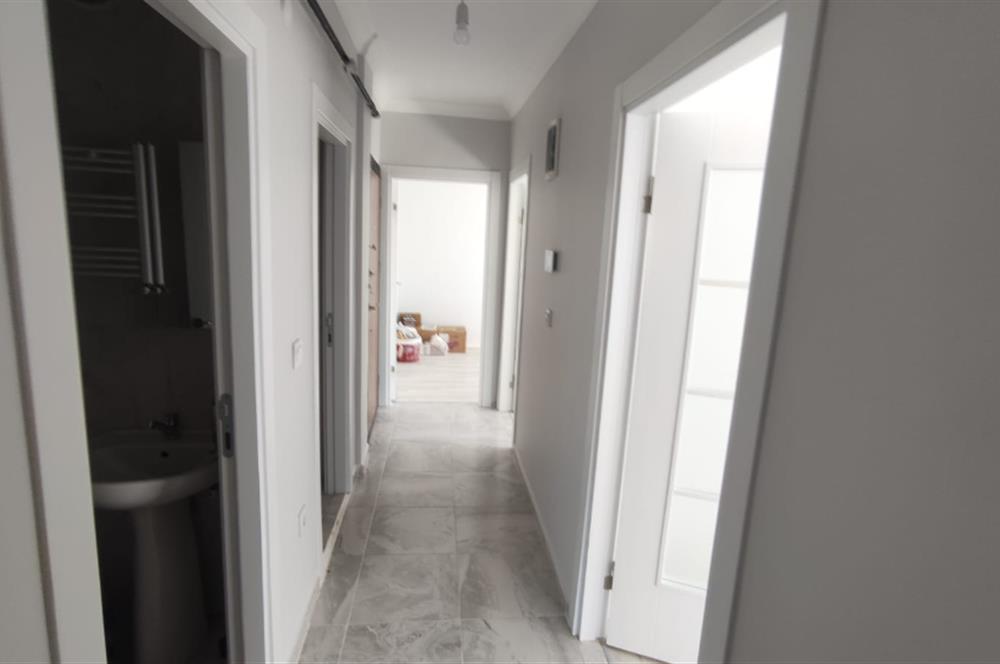 ŞEYHLİ MAHALLESİNDE METROYA YAKIN 2+1 SATILIK DAİRE