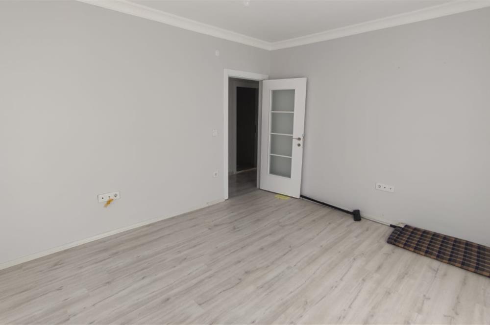 ŞEYHLİ MAHALLESİNDE METROYA YAKIN 2+1 SATILIK DAİRE