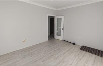 ŞEYHLİ MAHALLESİNDE METROYA YAKIN 2+1 SATILIK DAİRE