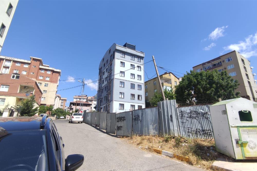 ŞEYHLİ MAHALLESİNDE METROYA YAKIN 2+1 SATILIK DAİRE