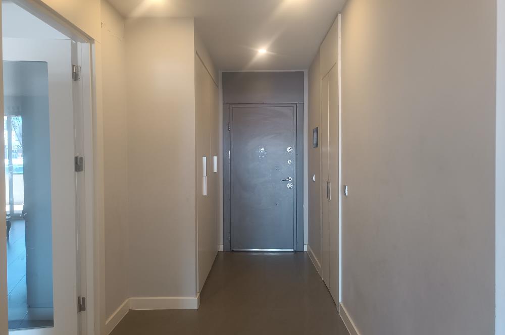 BEYLİKDÜZÜ DEMİR ROMANCE SİTESİNDE SATILIK 4+1 TERASLI DAİRE