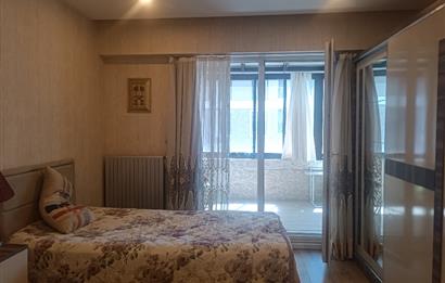 BEYLİKDÜZÜ DEMİR ROMANCE SİTESİNDE SATILIK 4+1 TERASLI DAİRE