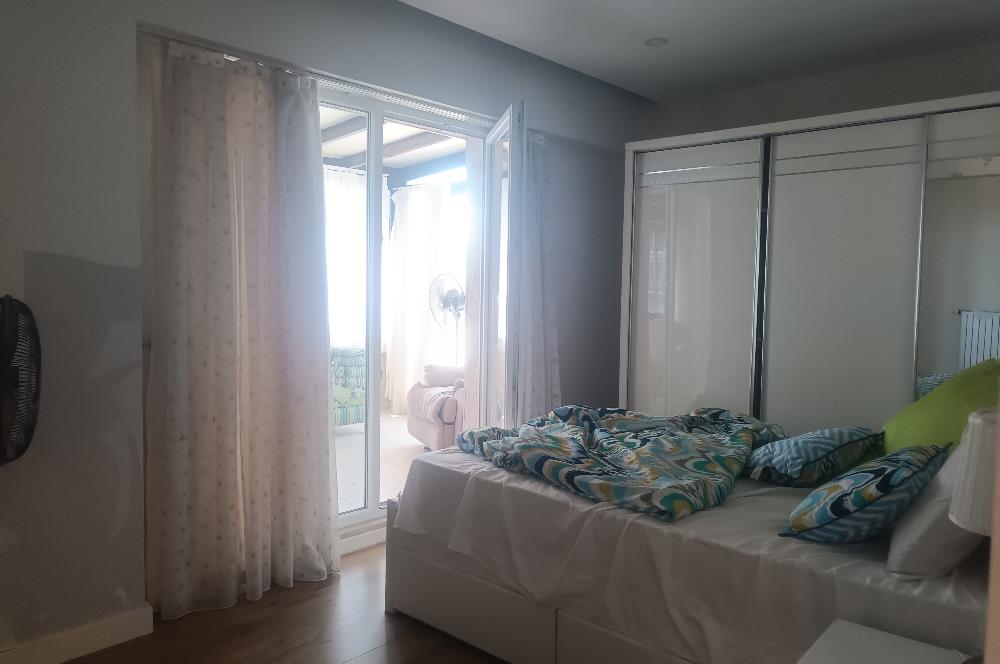 BEYLİKDÜZÜ DEMİR ROMANCE SİTESİNDE SATILIK 4+1 TERASLI DAİRE