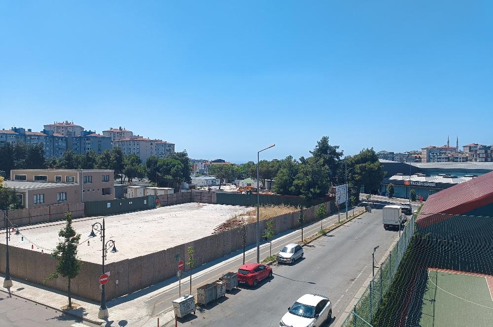 BEYLİKDÜZÜ DEMİR ROMANCE SİTESİNDE SATILIK 4+1 TERASLI DAİRE