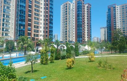 BEYLİKDÜZÜ DEMİR ROMANCE SİTESİNDE SATILIK 4+1 TERASLI DAİRE