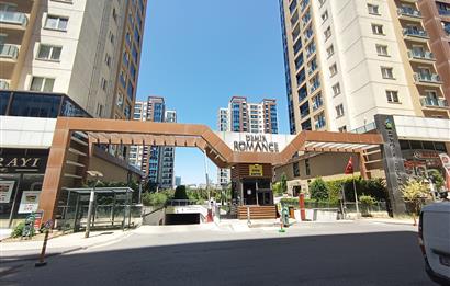BEYLİKDÜZÜ DEMİR ROMANCE SİTESİNDE SATILIK 4+1 TERASLI DAİRE