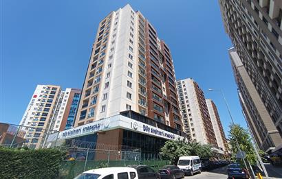 BEYLİKDÜZÜ DEMİR ROMANCE SİTESİNDE SATILIK 4+1 TERASLI DAİRE