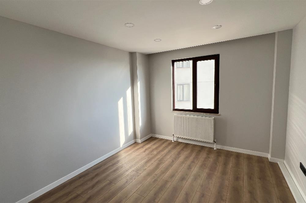 KARTAL HÜRRİYET 2+1 SATILIK DAİRE *DENİZ MANZARALI, GÜNEY CEPHE*