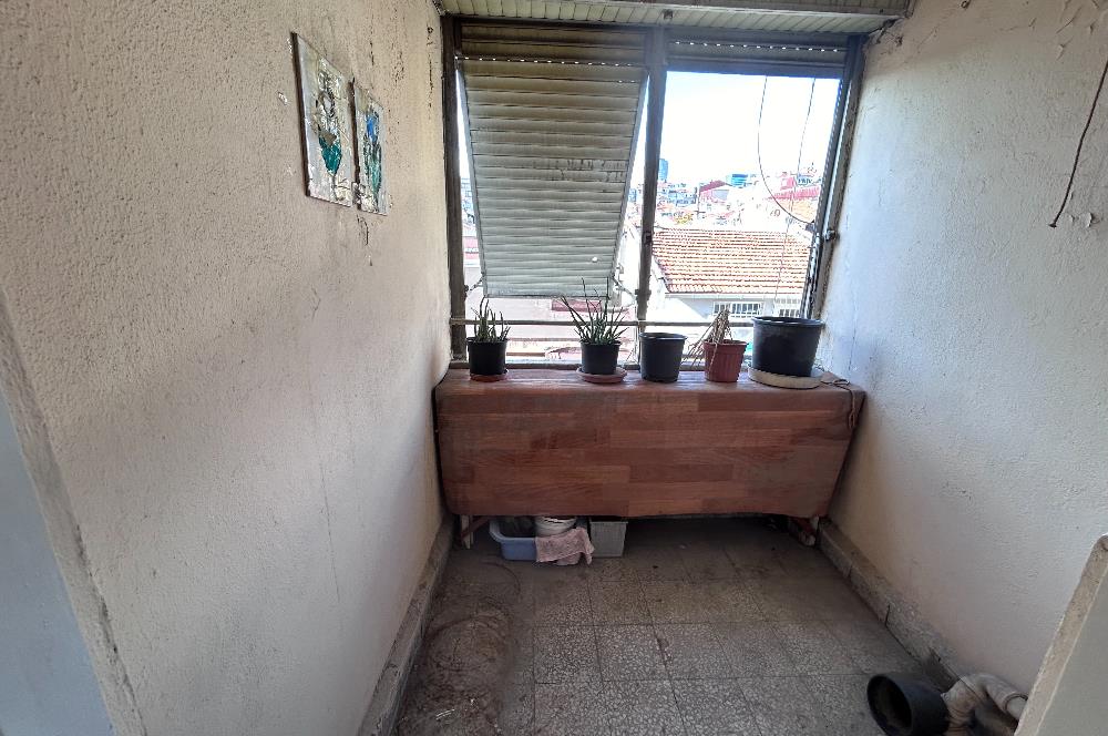 ŞİŞLİ DOLAPDERE CADDESİ ÜZERİNDE 1+1 ASANSÖRLÜ DAİRE