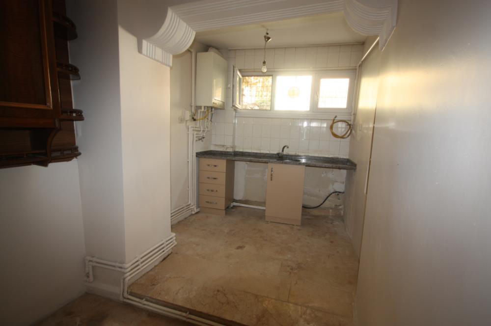 BEYLERBEYİ AİLE APARTMANINDA KULLANIŞLI KİRALIK