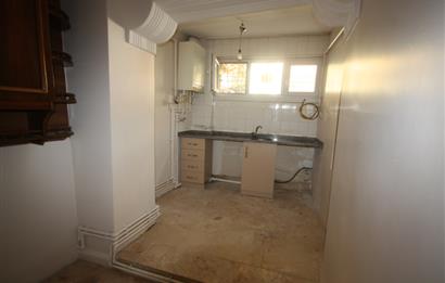 BEYLERBEYİ AİLE APARTMANINDA KULLANIŞLI KİRALIK