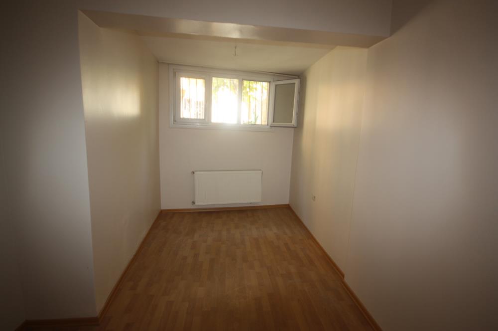 BEYLERBEYİ AİLE APARTMANINDA KULLANIŞLI KİRALIK