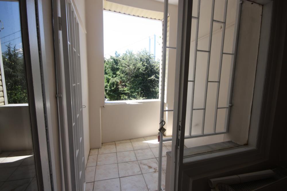 BEYLERBEYİ AİLE APARTMANINDA KULLANIŞLI KİRALIK