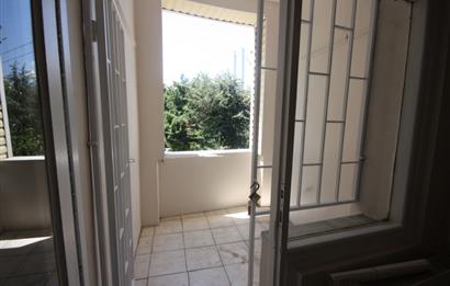 BEYLERBEYİ AİLE APARTMANINDA KULLANIŞLI KİRALIK