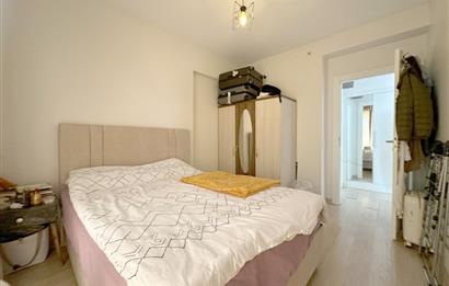 ATAŞEHİR SARİSSA EVLERİNDE HAVUZ MANZARALI 1 + 1 SATILIK DAİRE