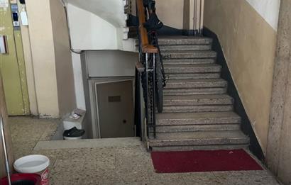 ŞİŞLİ DOLAPDERE CADDESİ ÜZERİNDE 1+1 ASANSÖRLÜ DAİRE