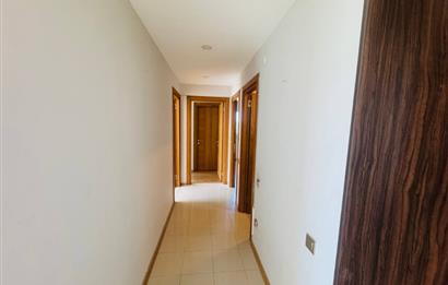 YENİŞEHİR ATLANTİS HOBİ EVLERİNDE HAVUZ CEPHE BOŞ SATILIK 3+1 EV