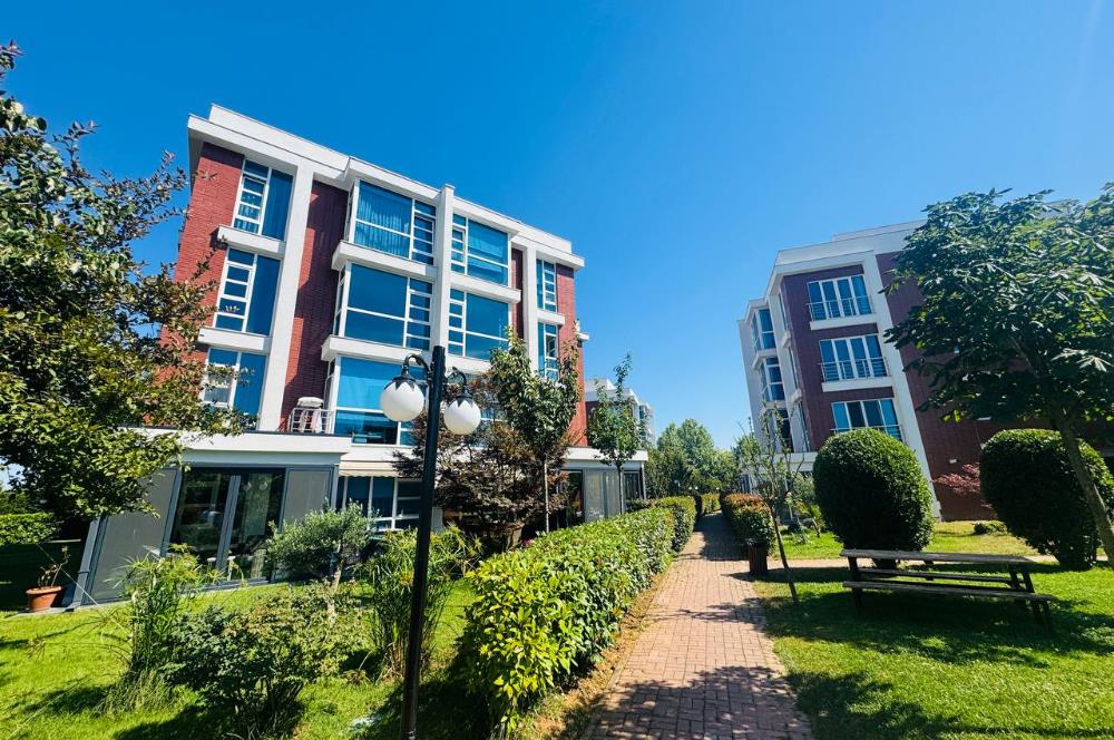 YENİŞEHİR ATLANTİS HOBİ EVLERİNDE HAVUZ CEPHE BOŞ SATILIK 3+1 EV