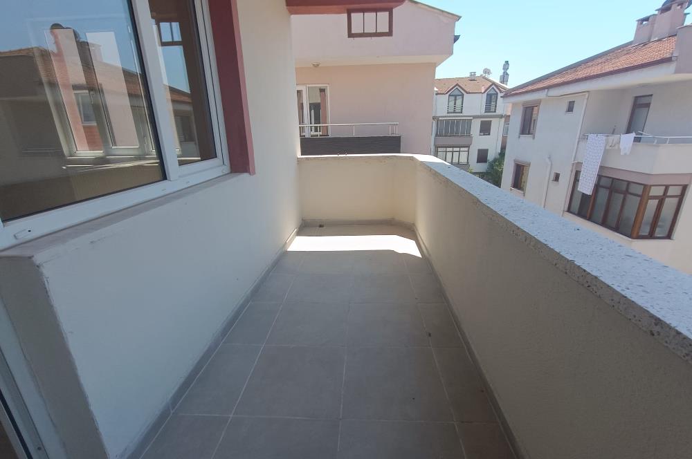 CENTURY21  BAL 'DAN ÇENGEL CADDESİNDE 3+1 DAİRE