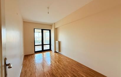 ÜMİTKÖY MUTLUKENT MAHALLESİ ELİT BLOK APT SATILIK 4+1 DAİRE