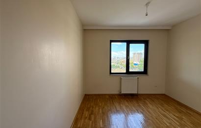 ÜMİTKÖY MUTLUKENT MAHALLESİ ELİT BLOK APT SATILIK 4+1 DAİRE