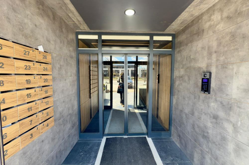 BAĞLAR CADDESİ İNFO İNCEK SİTESİ KİRALIK 1+1 DAİRE OFİS