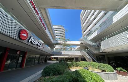 Real Merter'de Yüksek Prestijli 300m2 Sattılık Dükkan 