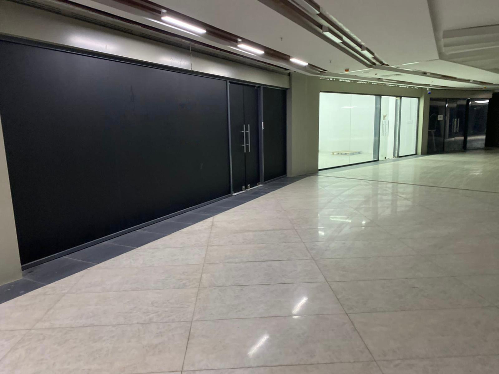 Real Merter'de Yüksek Prestijli 300m2 Sattılık Dükkan 