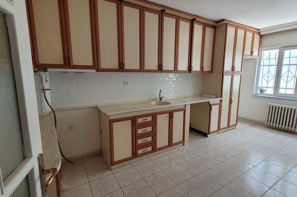 CENTURY21 BAL'DAN PLEVNE MAH.DE KİRALIK 3+1 DAİRE