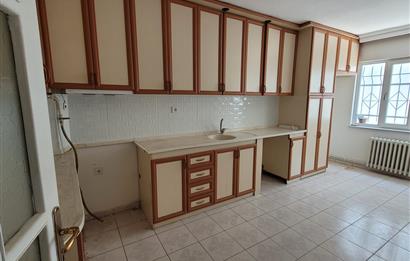 CENTURY21 BAL'DAN PLEVNE MAH.DE KİRALIK 3+1 DAİRE