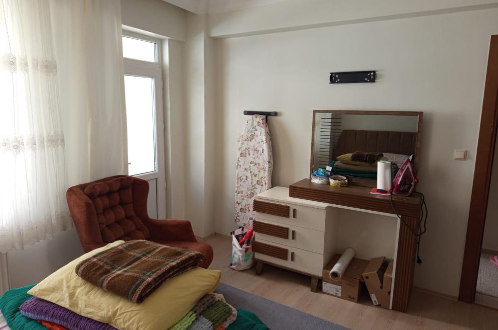ALİ FUAT GÜVEN CADDESİ 2+1 EŞYALI
