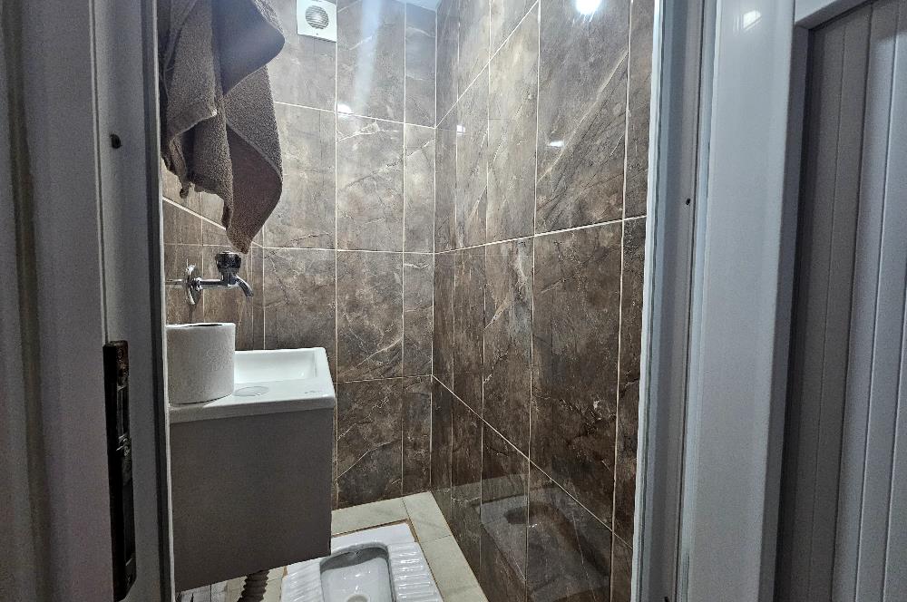 TUZLA ORTA MAHALLEDE SATILIK MERKEZİ KONUMDA DAİRE