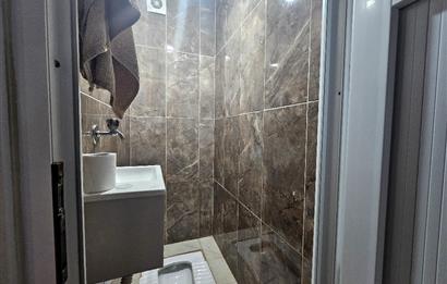 TUZLA ORTA MAHALLEDE SATILIK MERKEZİ KONUMDA DAİRE