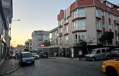 TUZLA ORTA MAHALLEDE SATILIK MERKEZİ KONUMDA DAİRE