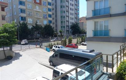 ÜMRANİYE ESENEVLER'DE ÇOK TEMİZ 2+1 SİTE DAİRESİ 