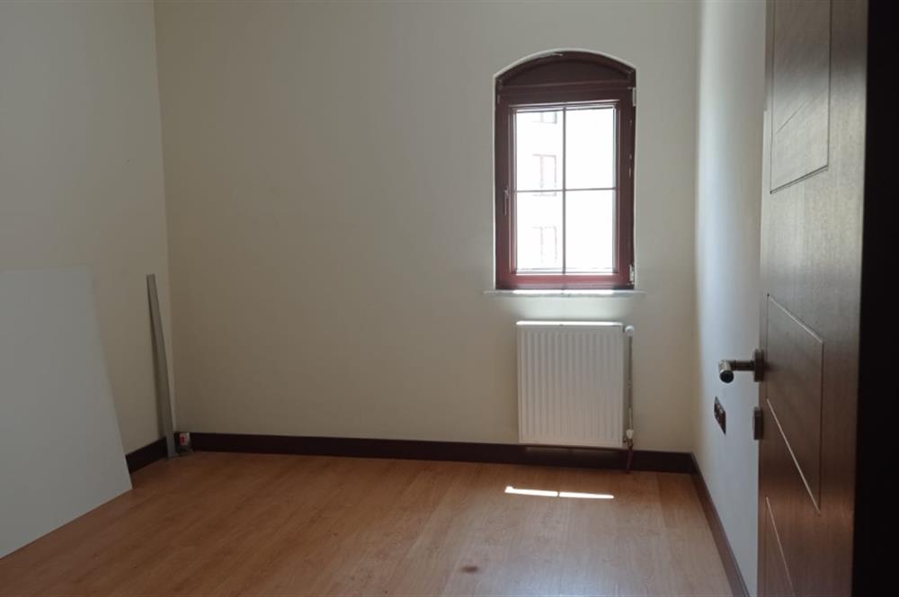 KUZEYKENT KORU EVLERİ SİTESİ 3. KAT KÖK TAPULU SATILIK 3+1
