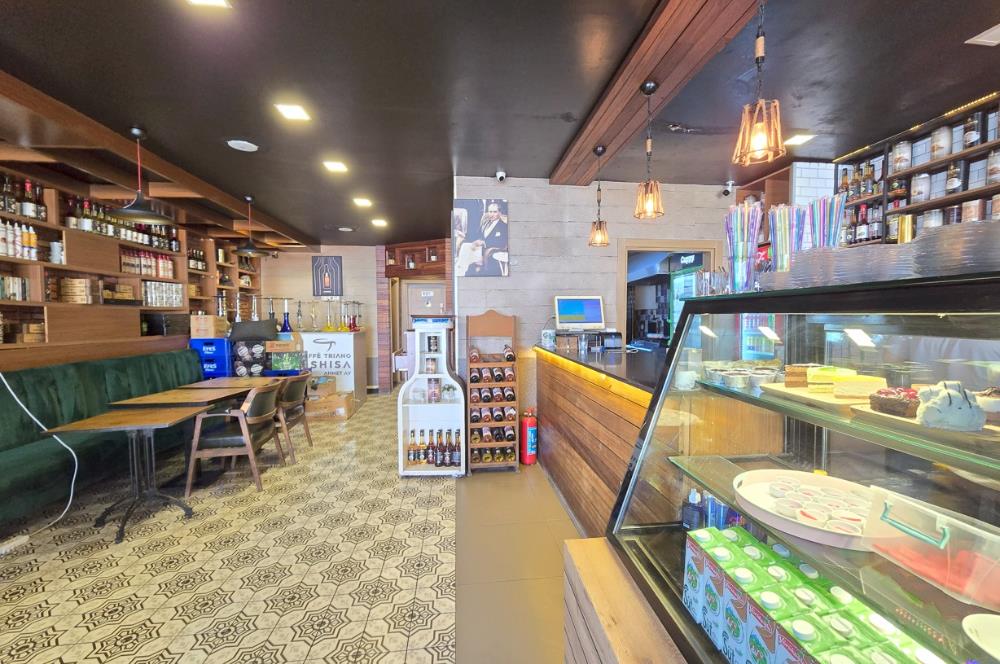 Güllük Denize Sıfır Satılık Butik Otel Ve Restoran